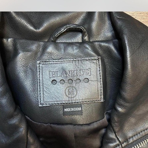 Blank NYC Black Faux Leather Moto Jacket Crop Asymmetrical Zip Medium 90s Punk - Picture 4 of 8